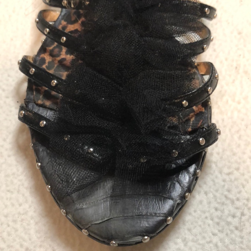 Shoes - Picture 6 of 6